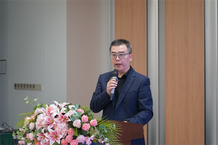 爱尔眼科四川省区CEO万伟致辞。爱尔眼科四川省区供图