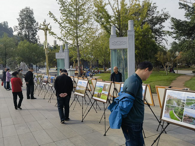 摄影展现场。宋红斌供图