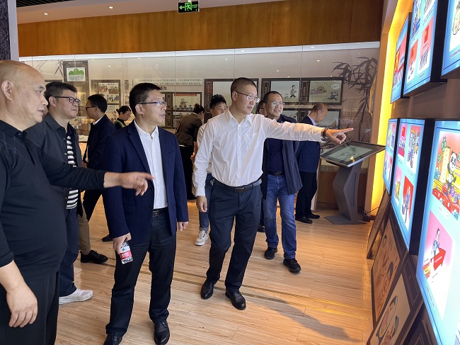 实地考察现场。曾莉供图