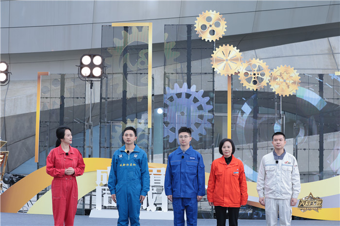 录制现场选手合影。节目组供图