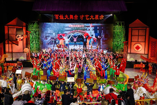 舞台大合影。活动方供图