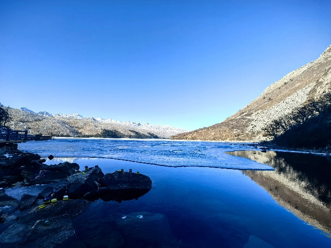 康定景区图。康定情歌（木格措）风景区供图