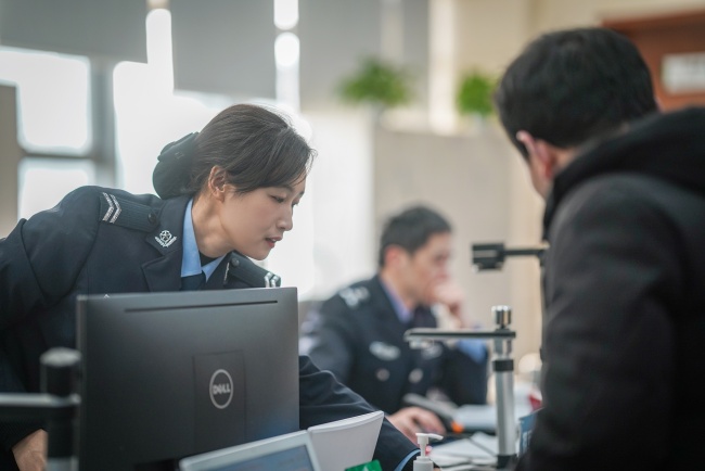 新春延时服务。新都公安供图