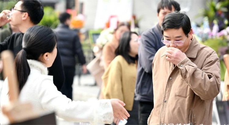 市民品茶。主办方供图