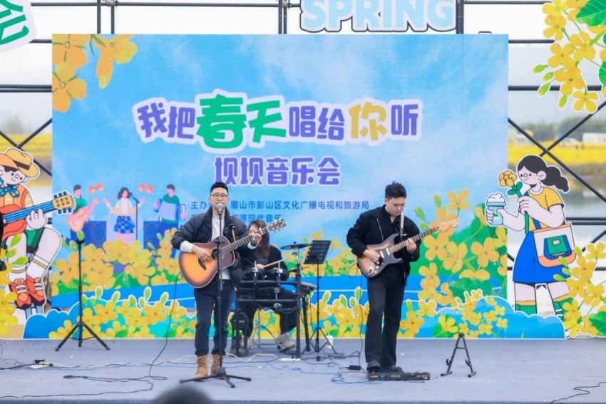 活动现场节目表演。马诗雨供图