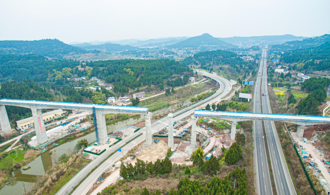 路网建设“加速跑”。顺庆区交通运输局供图