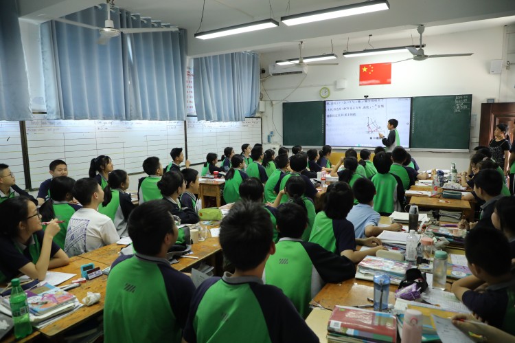 凉水井学校“自导式教学”课堂。翠屏区委宣传部供图