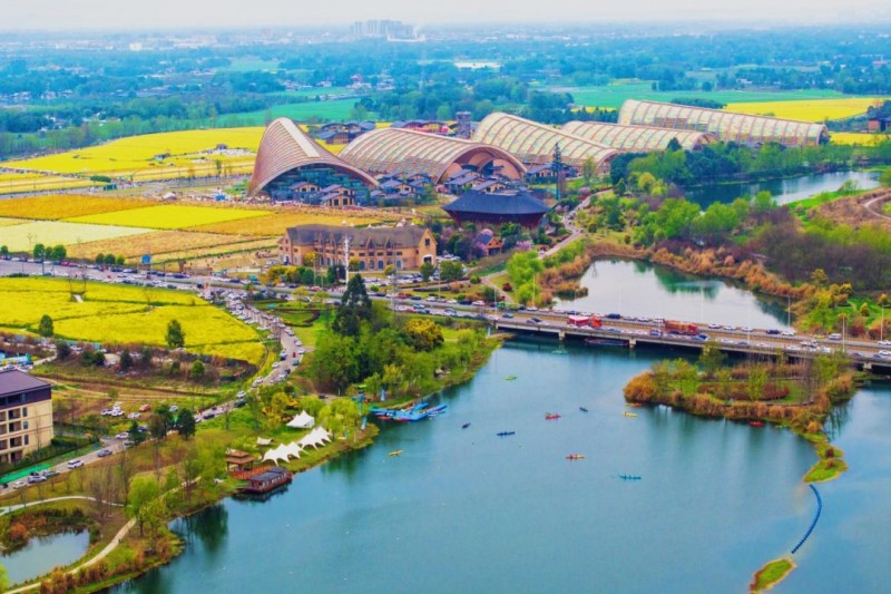 姚滩湿地静湖。成都市文广旅局供图