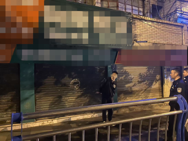 嫌疑人指认现场。资阳警方供图