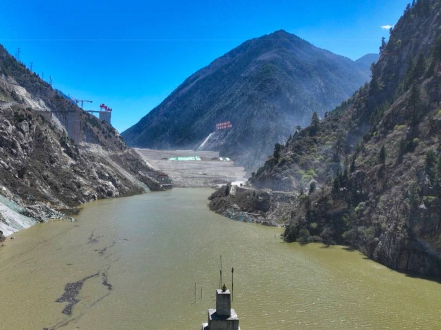 蓄水后的大坝。中国电建成都院供图