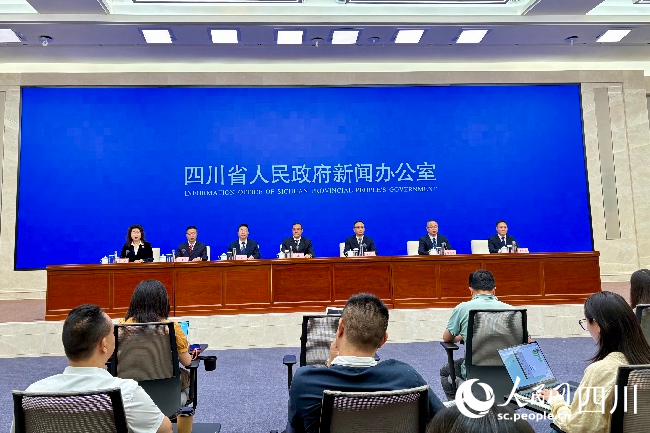 新闻发布会现场。人民网记者 朱虹摄