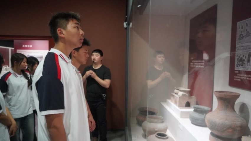 钱币背后的历史密码 刘佳丽摄