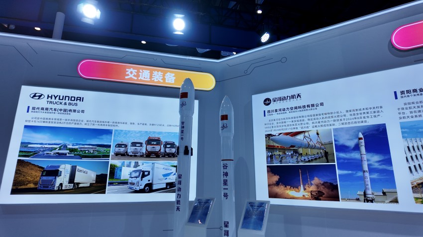 “資陽造”火箭模型。何婧雯攝