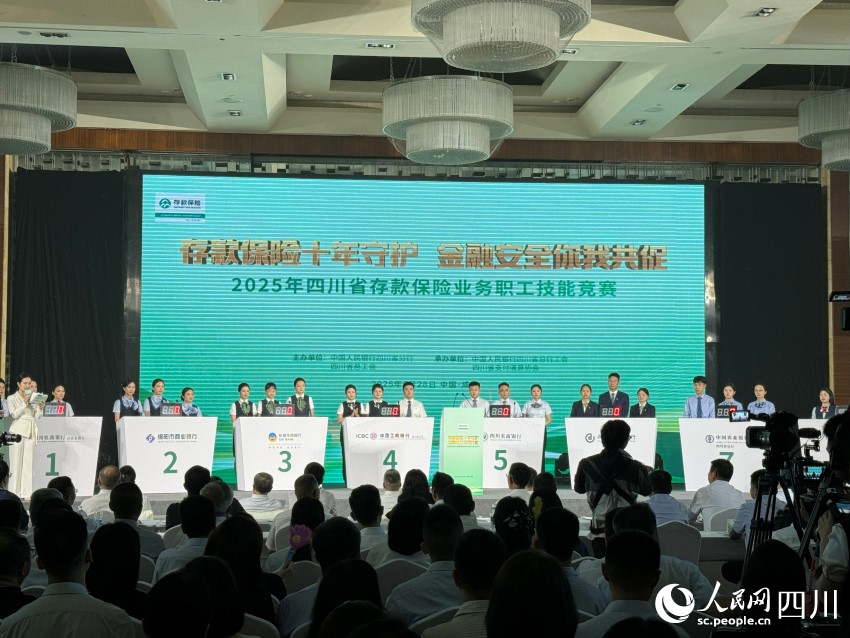竞赛现场。何婧雯摄