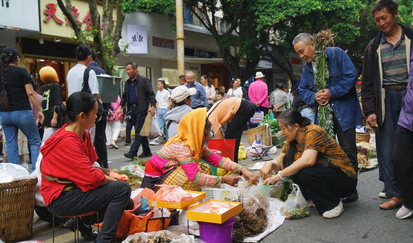 端午民俗盛会活动现场。德昌县委宣传部供图