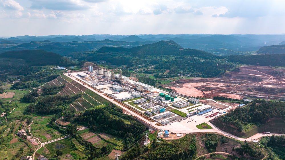 西南油氣田公司鹽亭天然氣處理廠。西南油氣田公司供圖