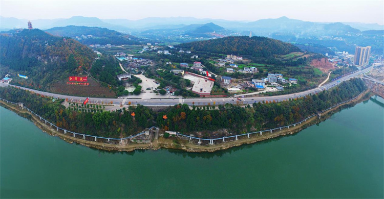 蒼溪縣紅軍渡景區全貌。劉徽攝