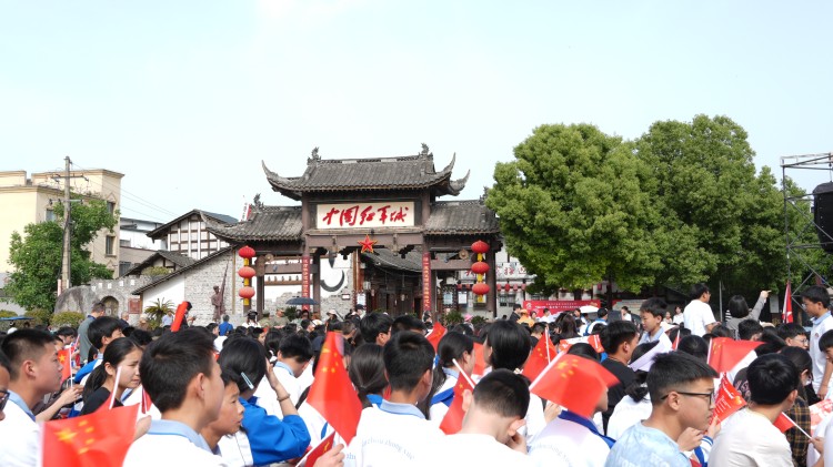 学生到旺苍举行研学活动。旺苍县融媒体中心供图