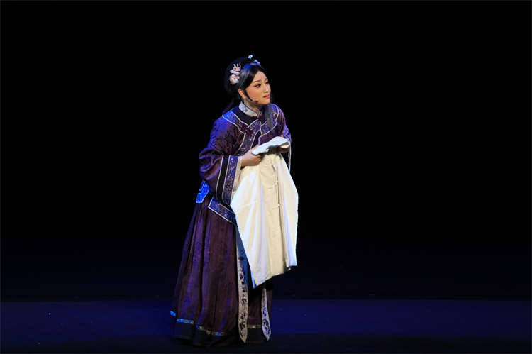 丁宝桢夫人钟春兰。成都市文广旅局供图