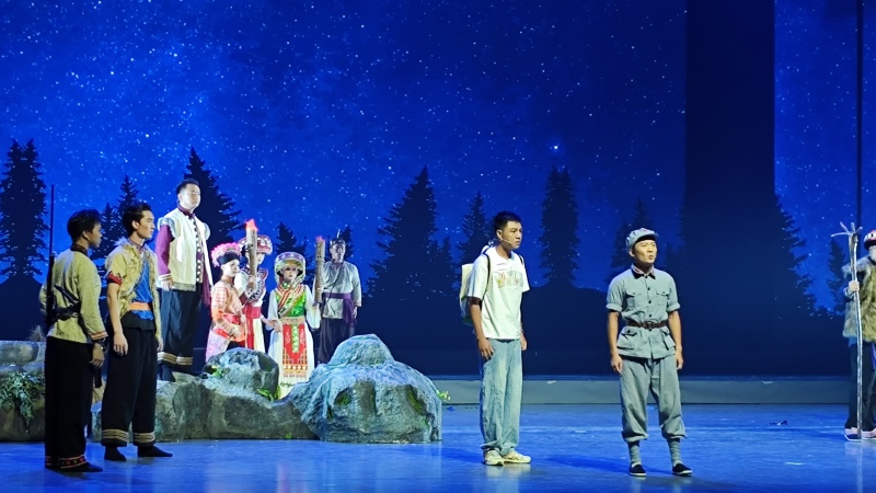 情景剧《路》展演现场。德昌县委宣传部供图