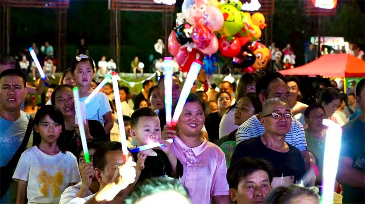 市民参与活动。旺苍县融媒体中心供图