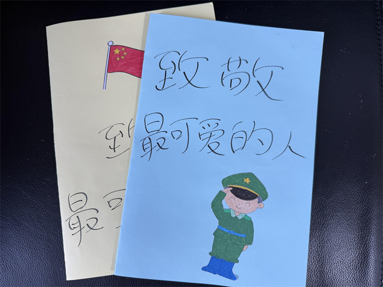 致敬最可爱的人。翠屏区融媒体中心供图