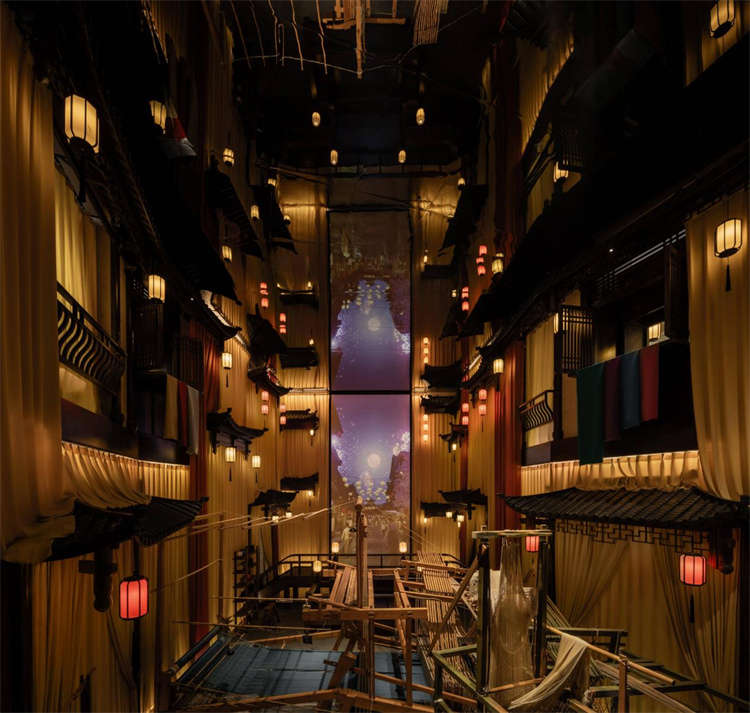 花樓織機。陳靜供圖