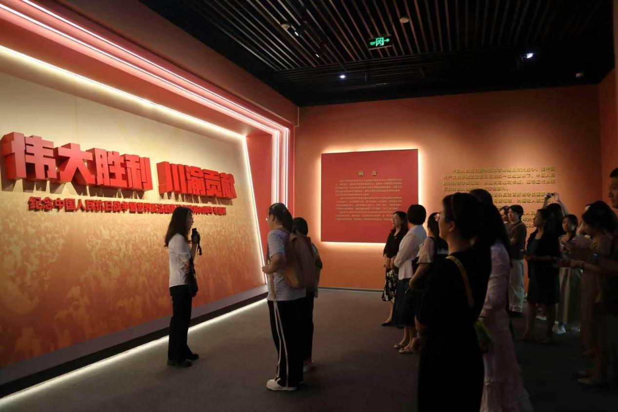 “伟大胜利 川渝贡献”专题展。陈静供图