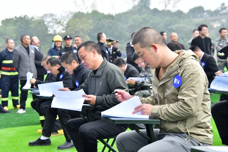 消防知識競答項目。鄭宇丹攝