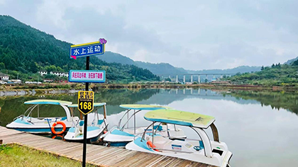 下张村初具规模的乡村文旅产业。乔坤摄