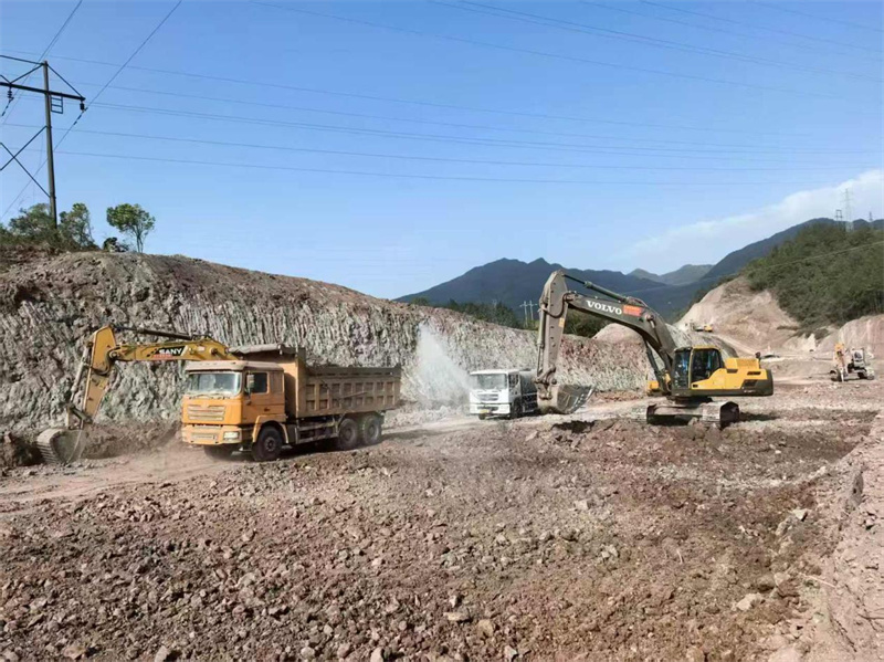 嘉川化工園區建設如火如荼。旺蒼縣融媒體中心供圖