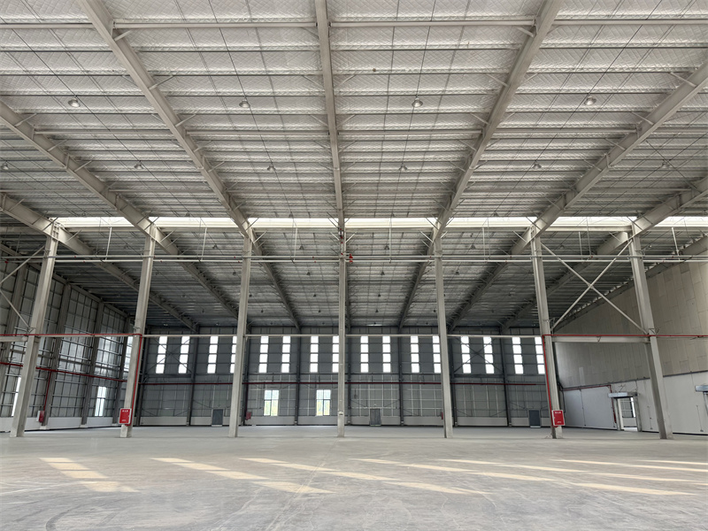 倉庫內部。翠屏區融媒體中心供圖