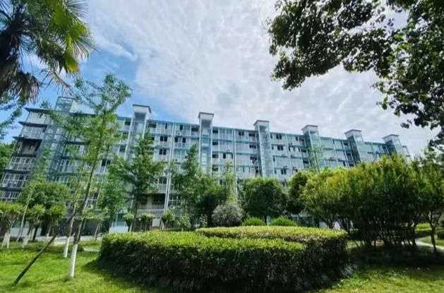 四川“十四五”时期住建民生答卷：增设3万部电梯 惠及36万余户家庭