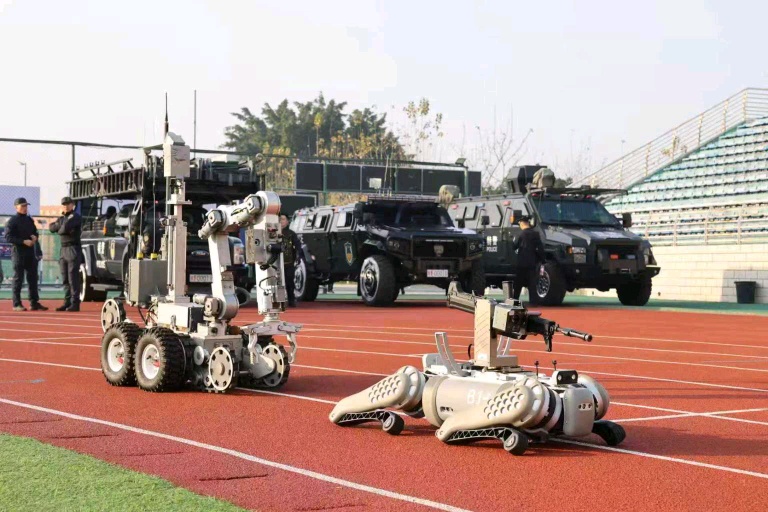 公安特警科目演练现场。成都公安供图