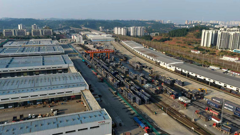西部鐵路物流園。劉昌鬆攝
