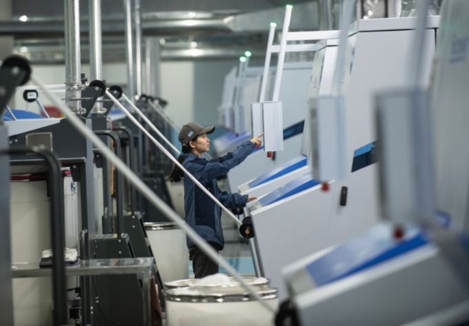 帛宇年产26万锭绿色生态智能纺纱项目车间。井研县委宣传部供图