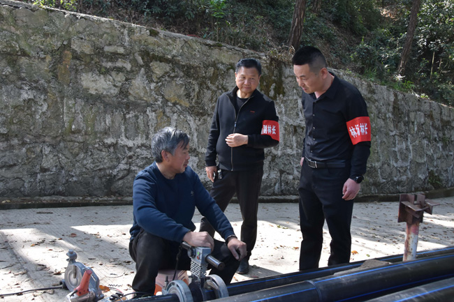 林长巡查。章涵供图