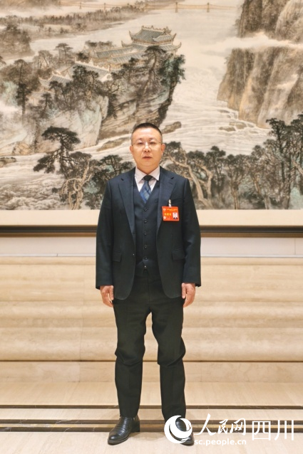 四川省政協委員陳俊。人民網記者 郭瑩攝