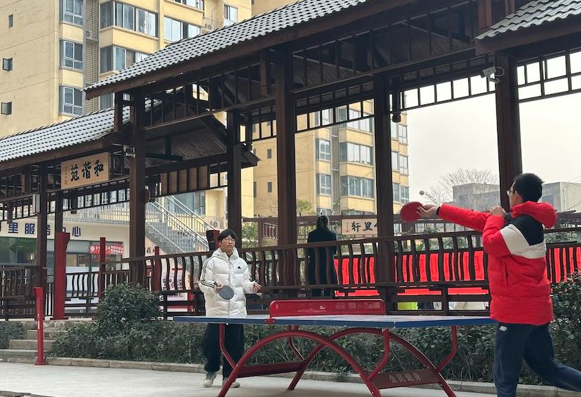 小区“破墙记”