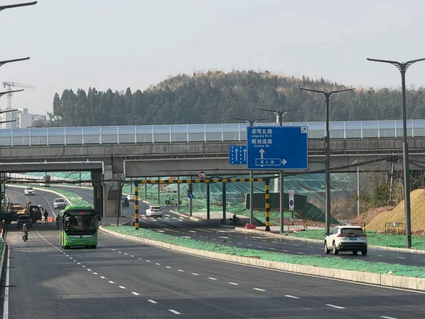 迎賓大道延長線。簡陽市融媒體中心供圖