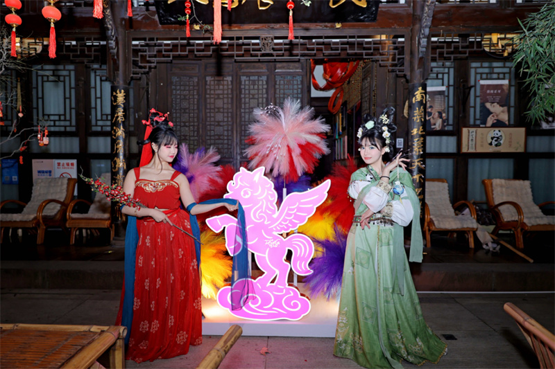 《生生不息》主题展。陈静供图