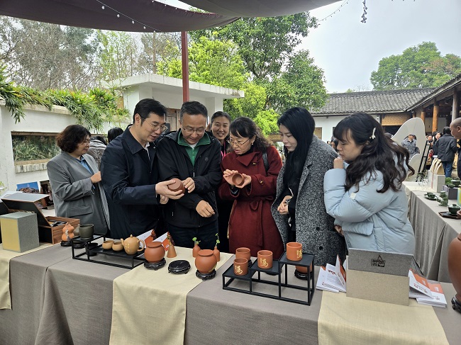 文创市集。周强供图