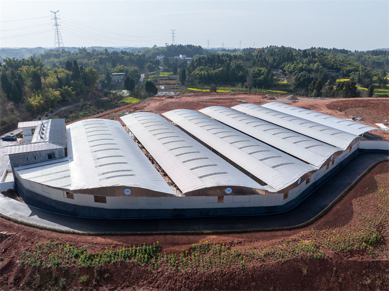 航拍樂山硒鴿現代產業園。余翔攝