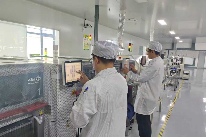 深圳企业西迁成都:加快打造电子制造“超级基地”(图2)