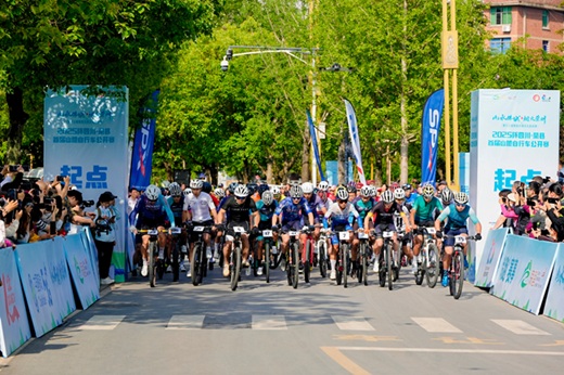 自行車賽事。李健學供圖