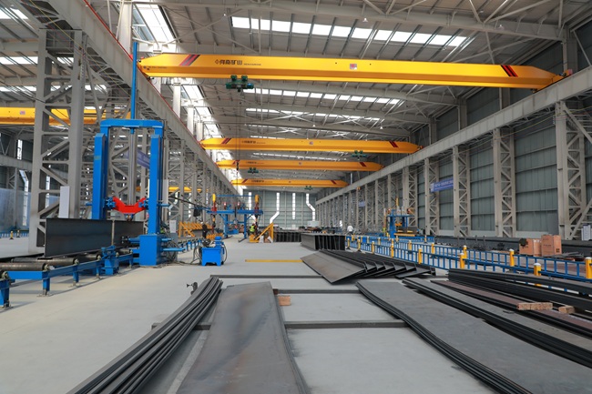 工厂现场。周强供图