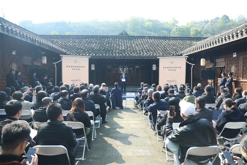 开馆仪式现场。翠屏区融媒体中心供图