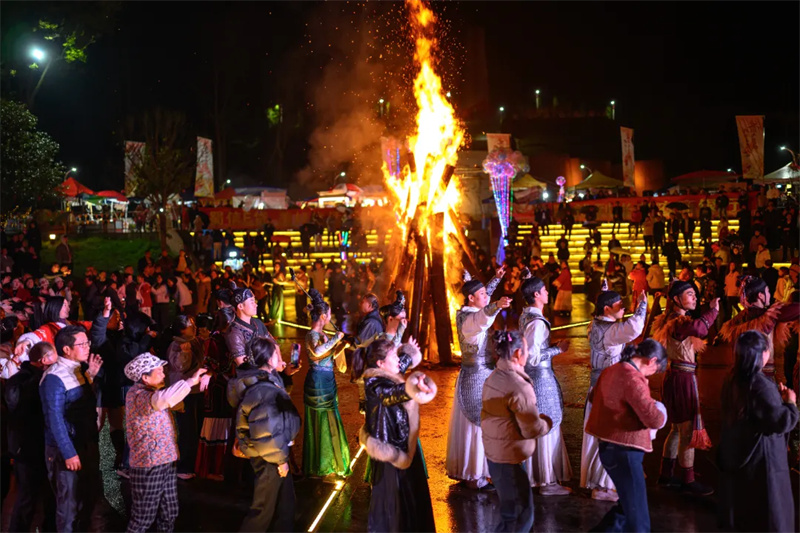 篝火晚会。主办方供图