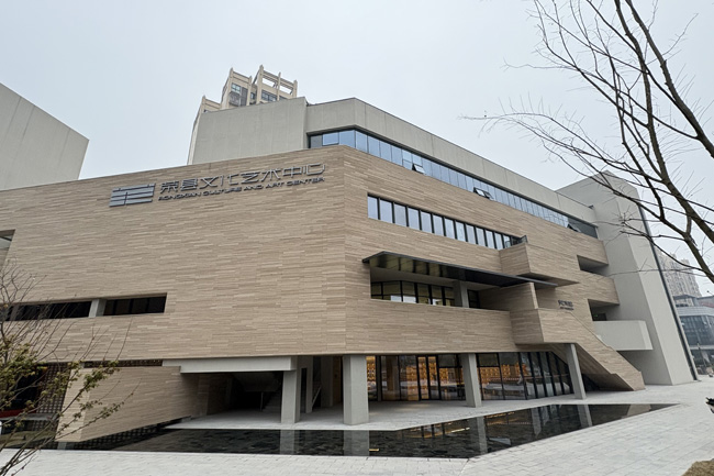 荣县文化艺术中心。张倩供图