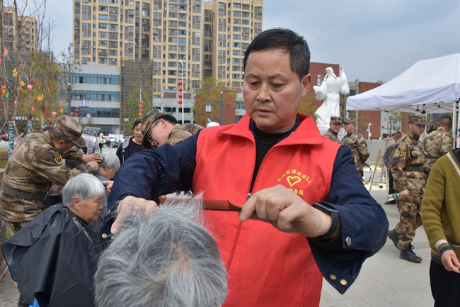 义剪专区。蒋兵供图